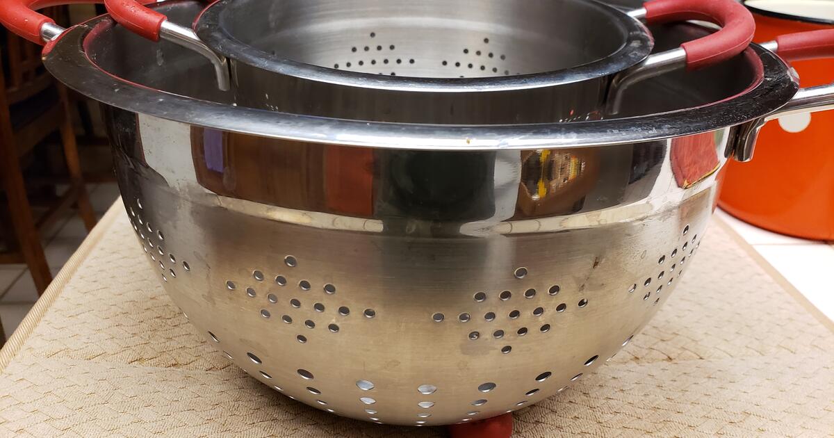 Like New Cuisinox Colander with red Rubber Feet and Handles for $15 in ...