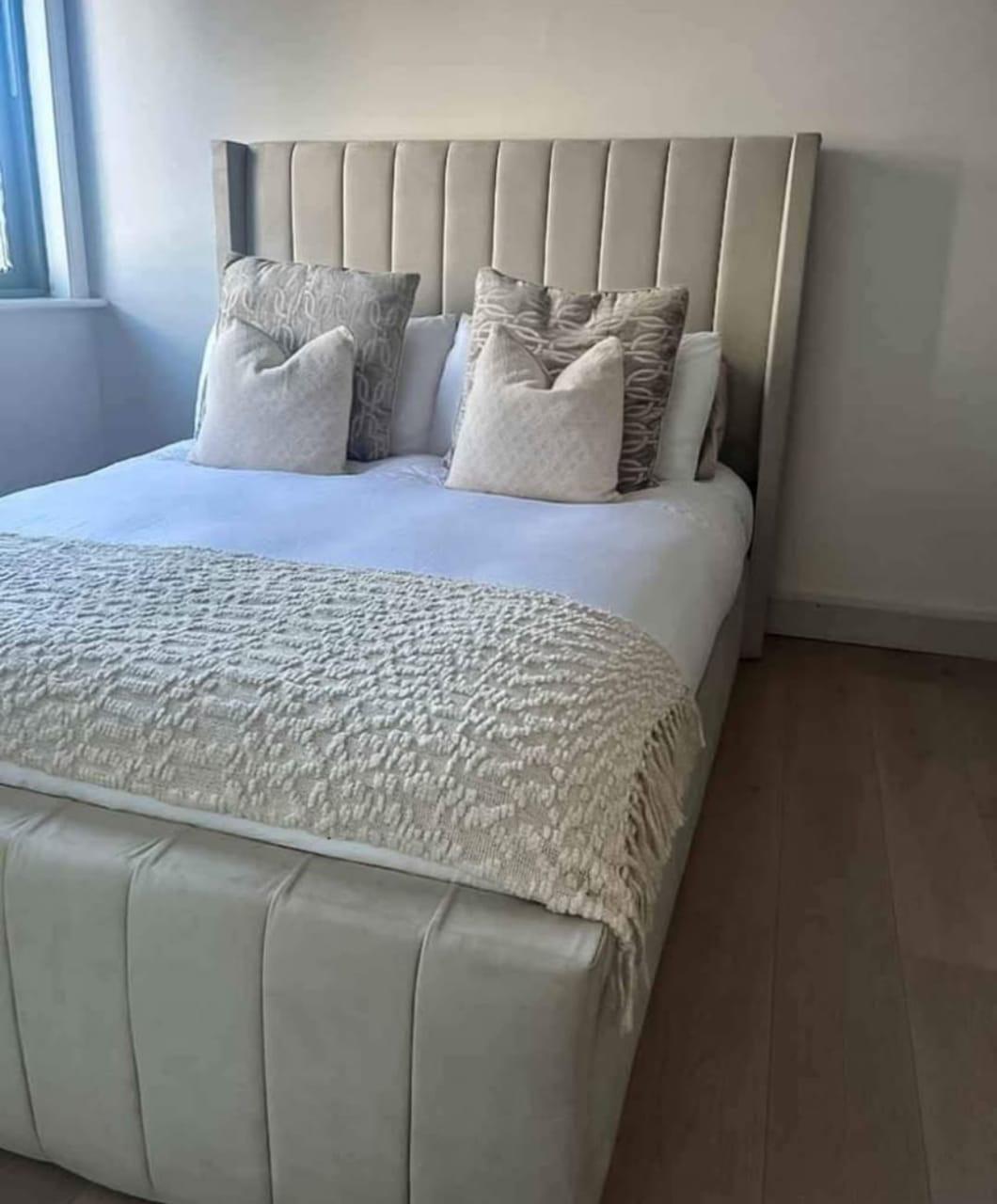 Elegance Supreme King Bed With Tufted Design For £130 In Bath