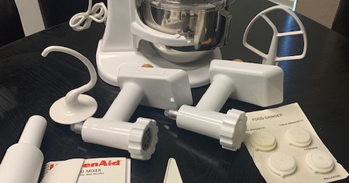 New KitchenAid Professional 6 Qt Mixer for 140 in San Antonio, TX