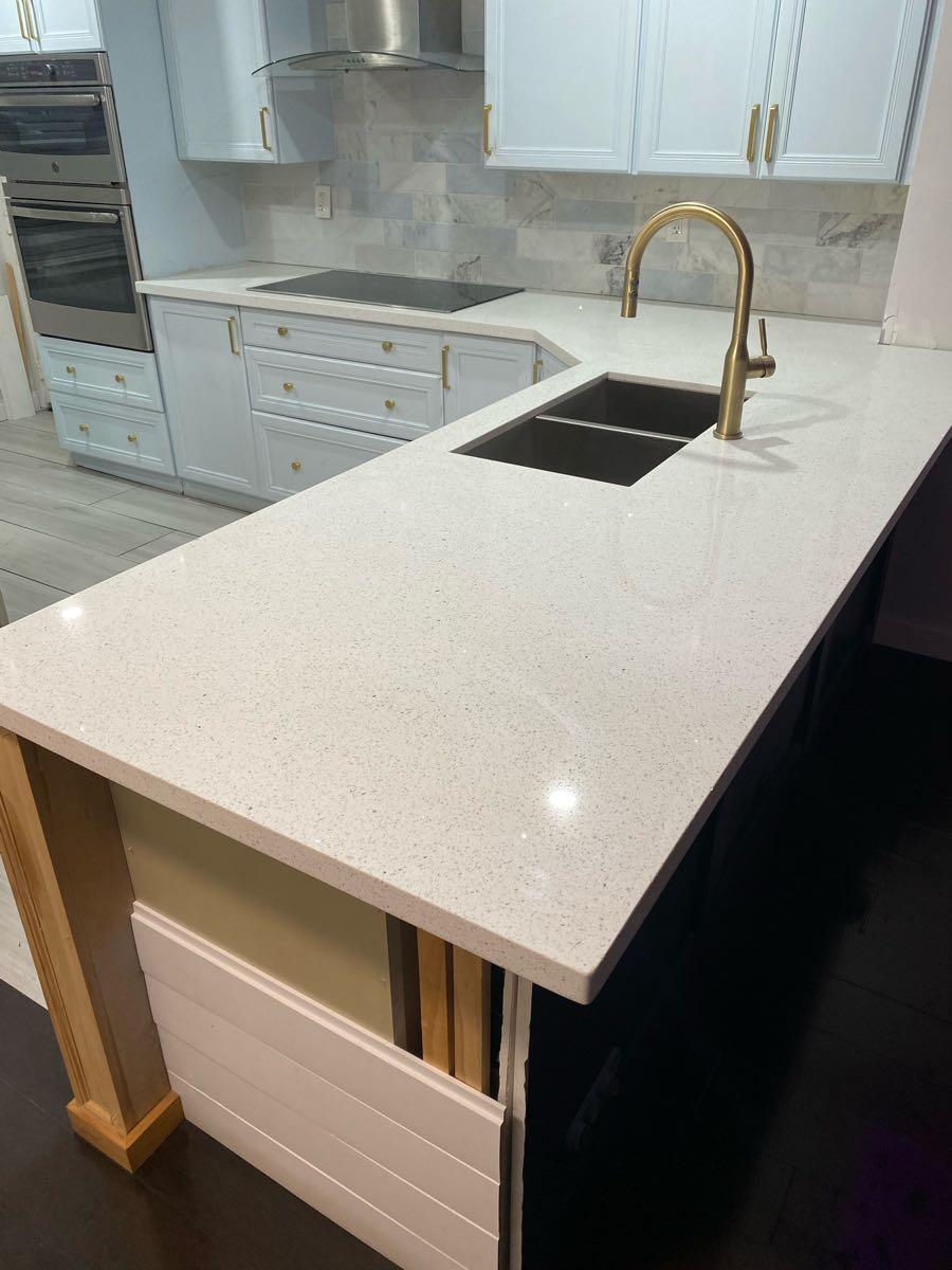 Kitchen Countertops Fabrication & Installation QUARTZ QUARTZITE GRANITE