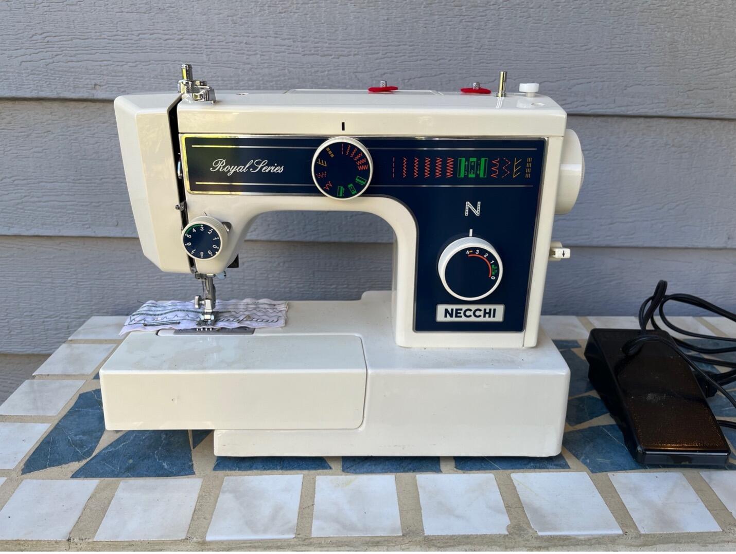Sewing Machine Older Necchi 3205FA Royal Series for 25 in Davis, CA