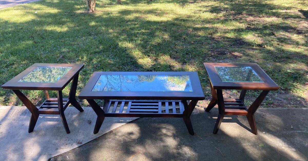 Coffee table and two side tables for 50 in Bluffton, SC For Sale