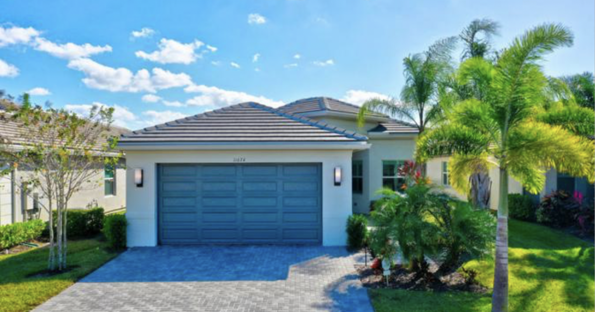 House for Sale in Valencia Cay for 649000 in Port St. Lucie, FL For