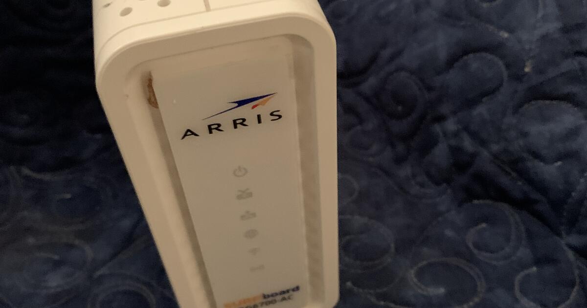 Arris Surfboard SBG6700AC (bought in 2016) for Free in Sun City, AZ