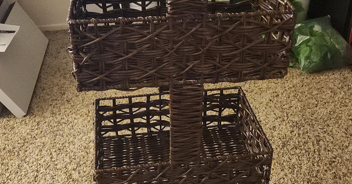 Three tiered basket for 15 in Albuquerque, NM Finds — Nextdoor