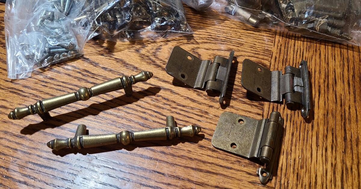 hinges and handles for Free in Lincoln, NE For Sale & Free