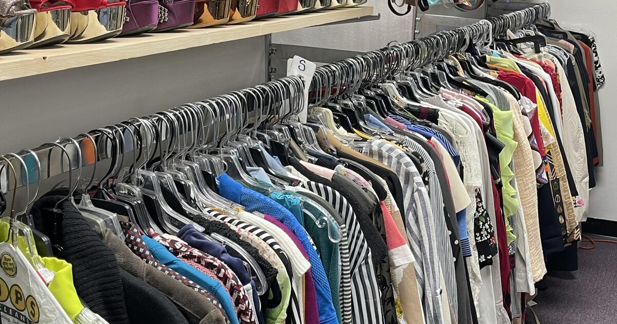 ReOpening!! Gently Used Thrift Store 😊 in Temple Hills, MD For Sale