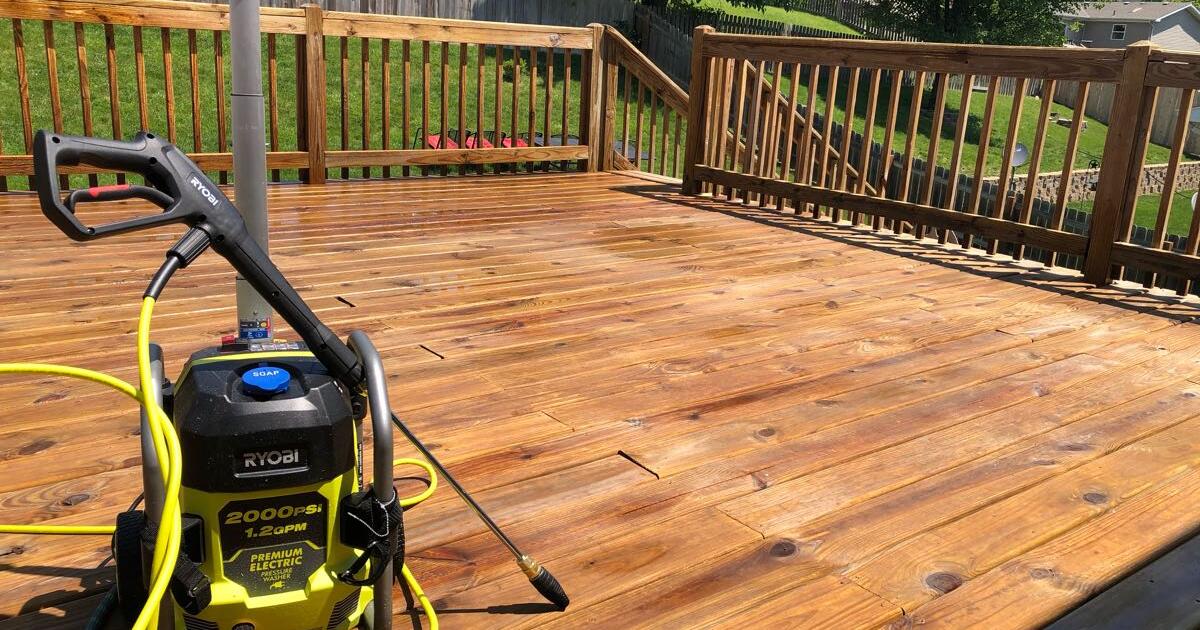 Outdoors, indoors— if you walk on it, One Braid, Two Trowels has you