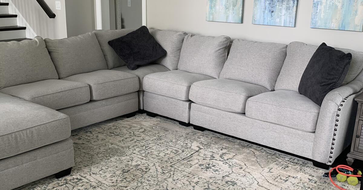 Living room furniture in Alpharetta, GA For Sale & Free — Nextdoor