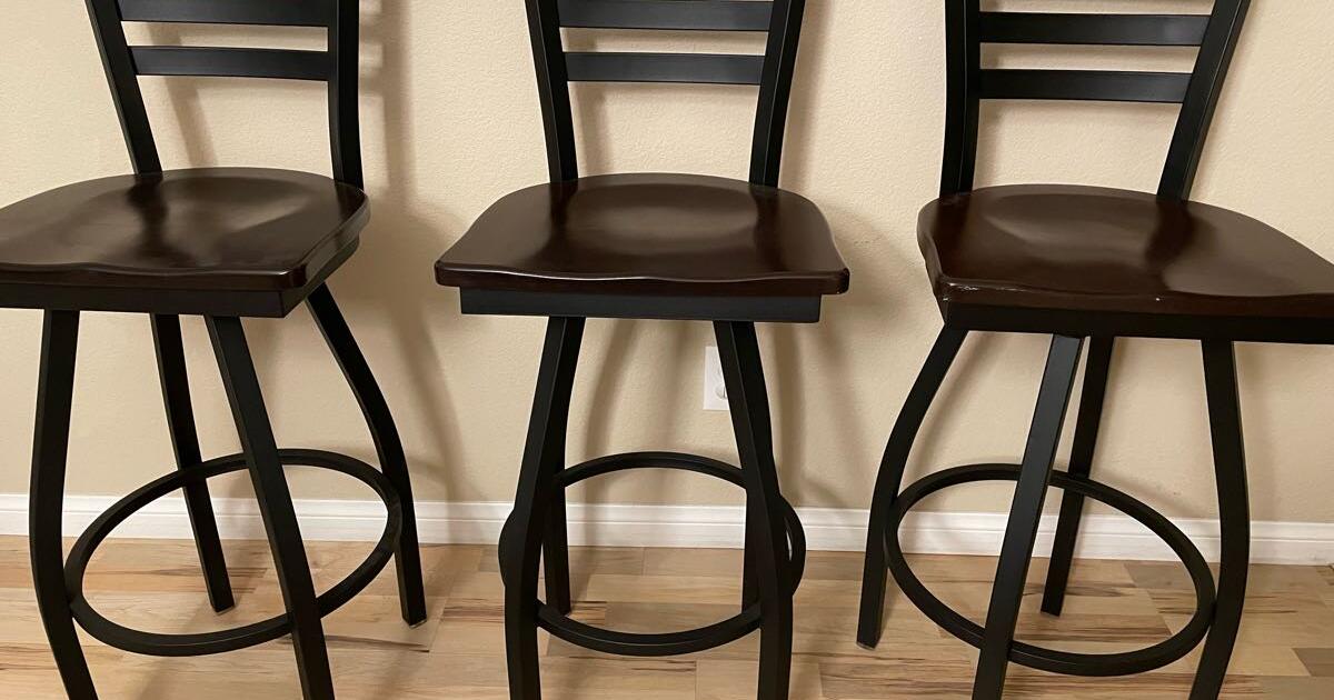 Bar stools for 30 in Las Vegas, NV For Sale & Free — Nextdoor
