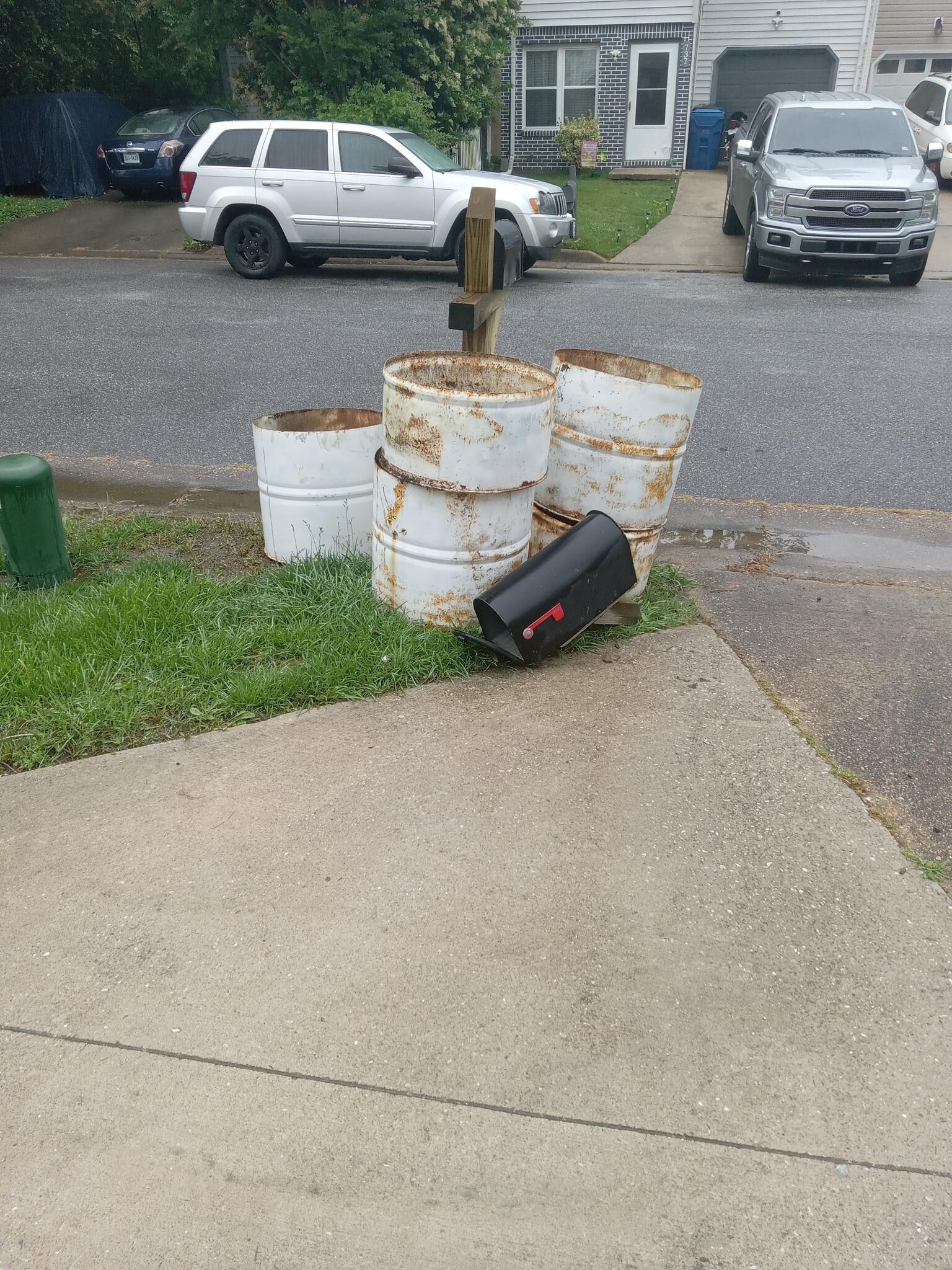 Free Metal Barrels for Free in Virginia Beach, VA For Sale & Free