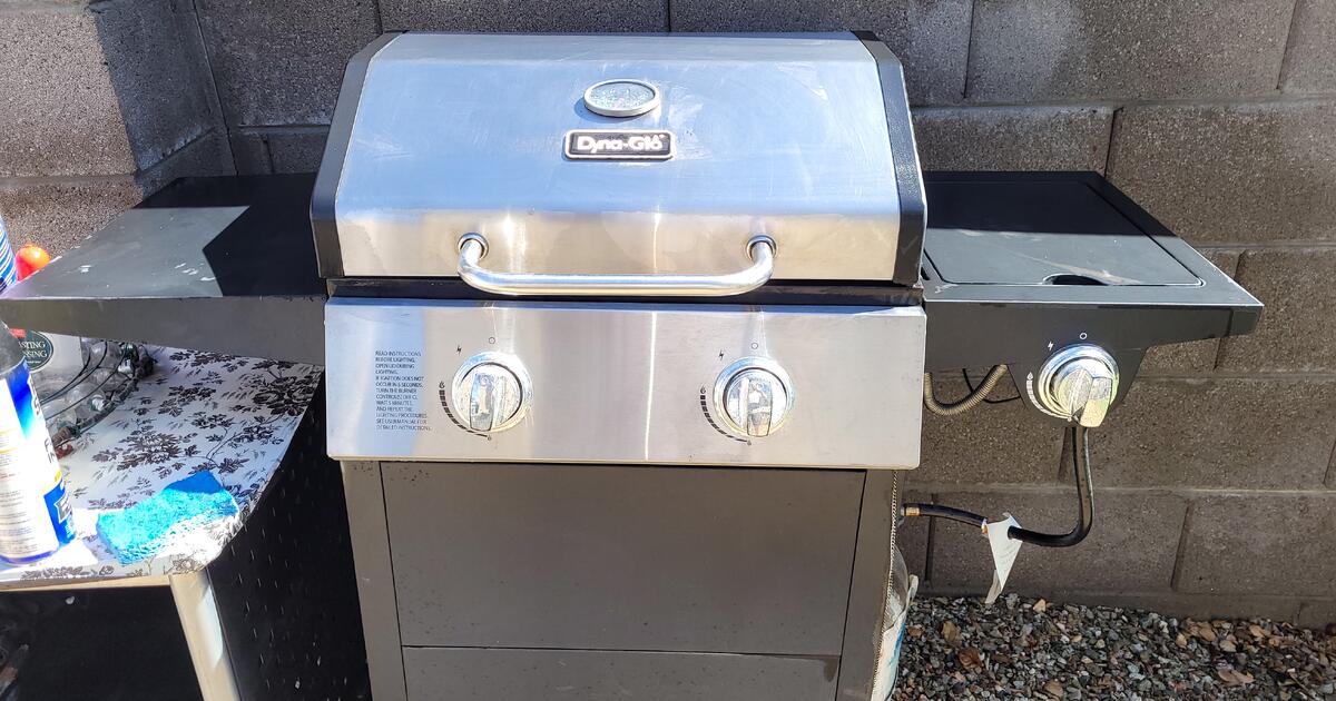 A Used Dyna Glo Gas Grill for 85 in Tolleson, AZ For Sale & Free