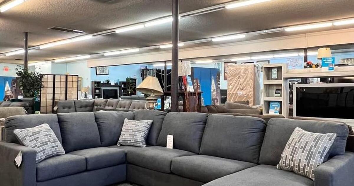 Brand new sectional in stock for fast delivery for Free in Roslyn