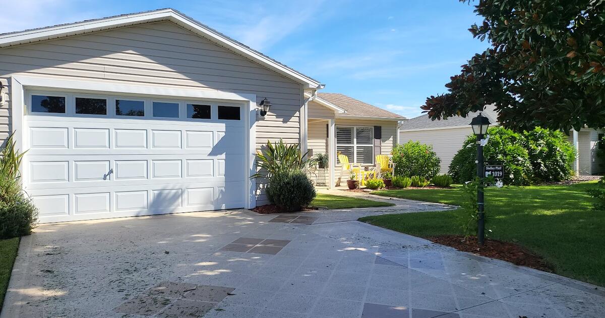 2 Bedroom/ 2 Bath Laredo in Sabal Chase for 325000 in The Villages, FL