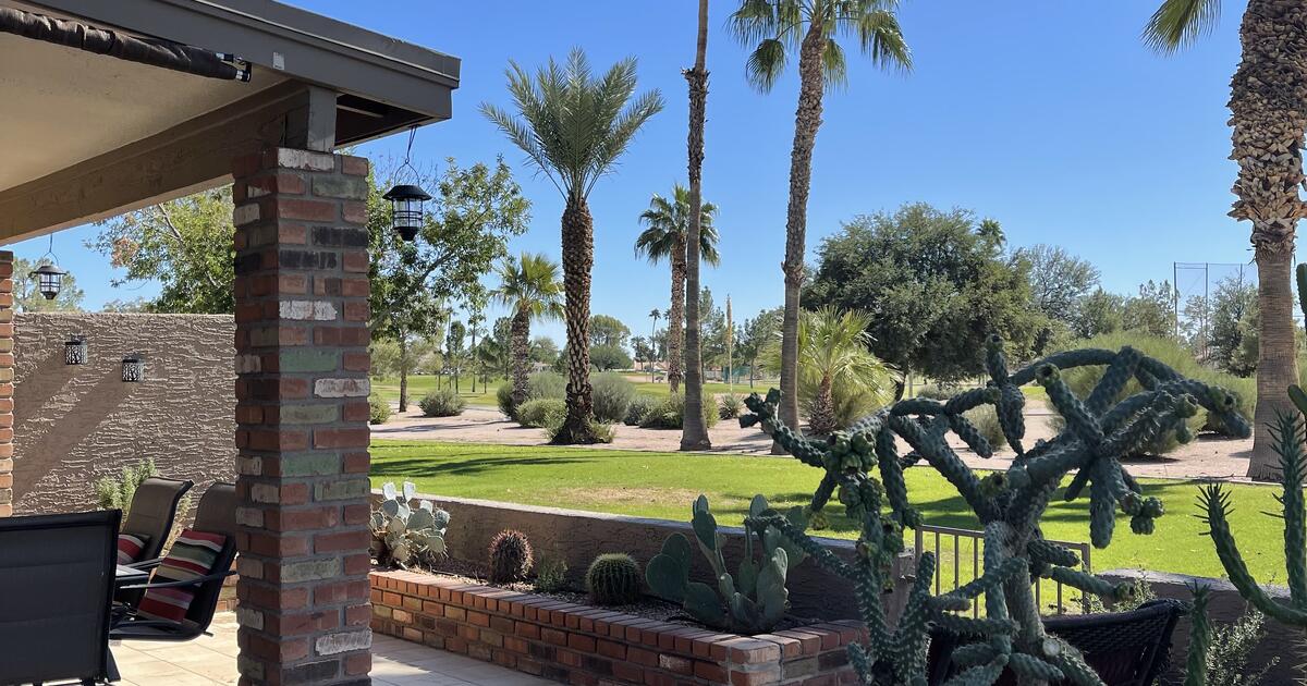 Cottonwood Sun Lakes Golf Course view townhouse for rent December 2022