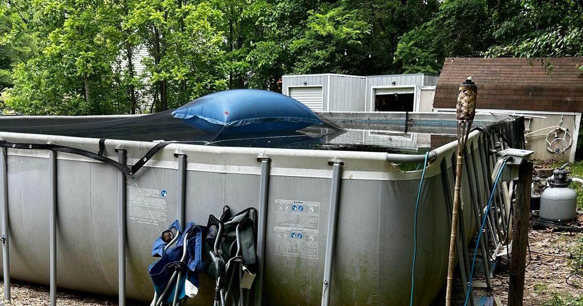 INTEX 16 X 32 Above Ground Pool in Harpers Ferry, WV For Sale & Free