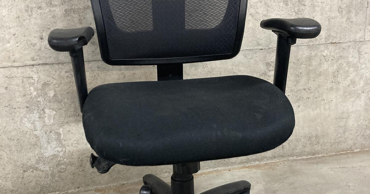 Office Chair for 50 in Chanhassen, MN Finds — Nextdoor