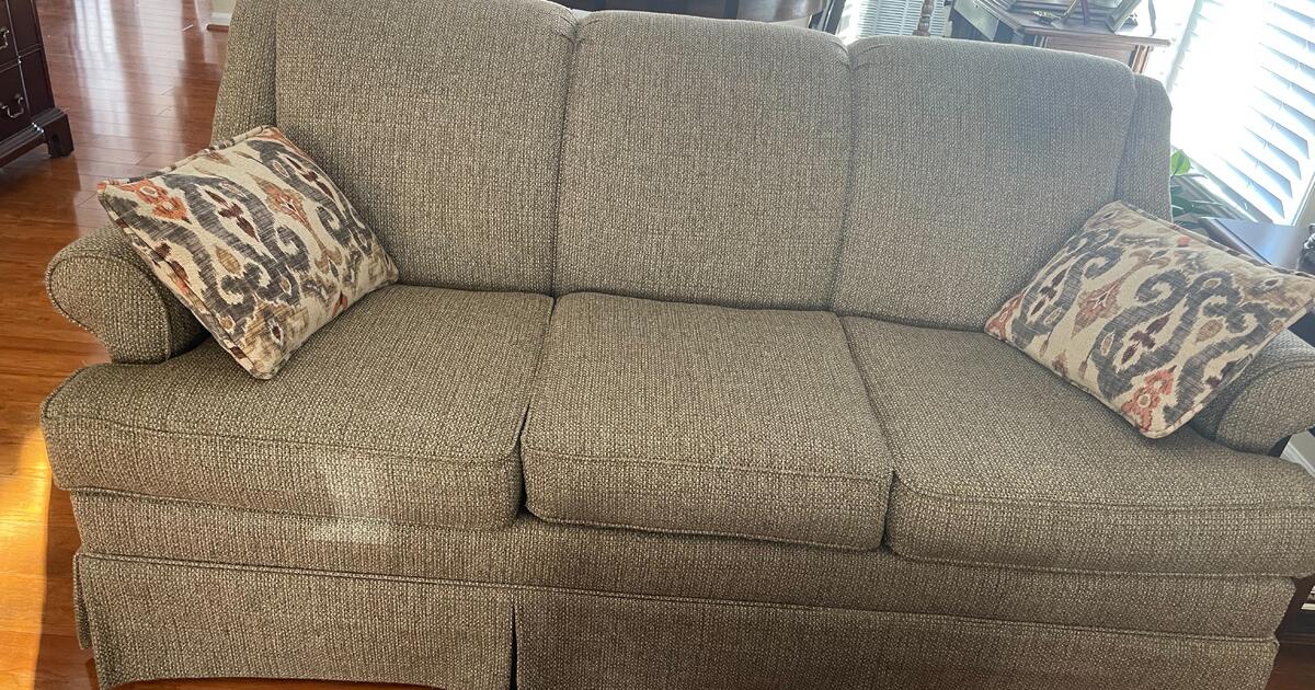 CraftMaster sofa Must Sell for 225 in Cary, NC For Sale & Free — Nextdoor