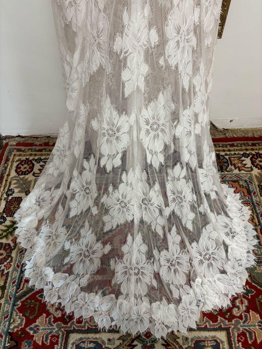UK10/12 MELISSA SWEET Large Floral Lace Long Sleeve Wedding Dress For 190  In Helsby, Engl& | For Sale & Free  Nextdoor