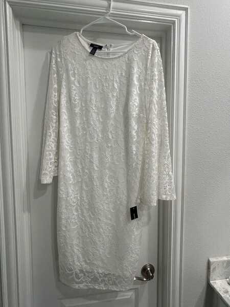 alfani white lace dress Alfani White Capped Sleeves Eyelet Lace Knee-Length Sheath Dress Size 18