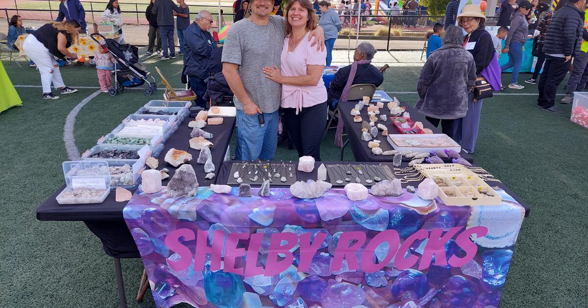 35th Annual Sherwood Forest Garage Sale 9/2 9am3pm (many homes participating) in El Sobrante