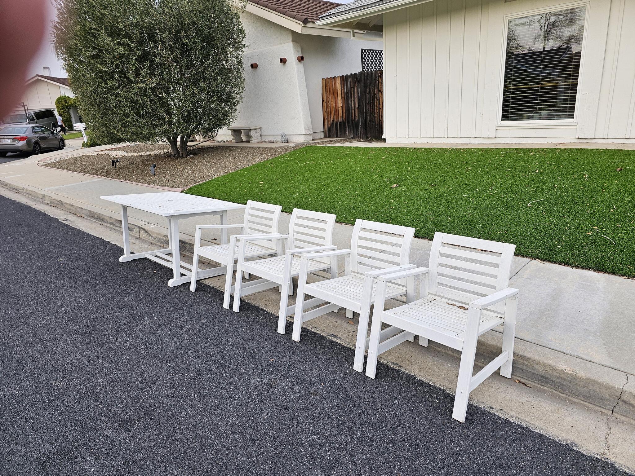 Patio Furniture for Free in Thousand Oaks, CA For Sale & Free — Nextdoor