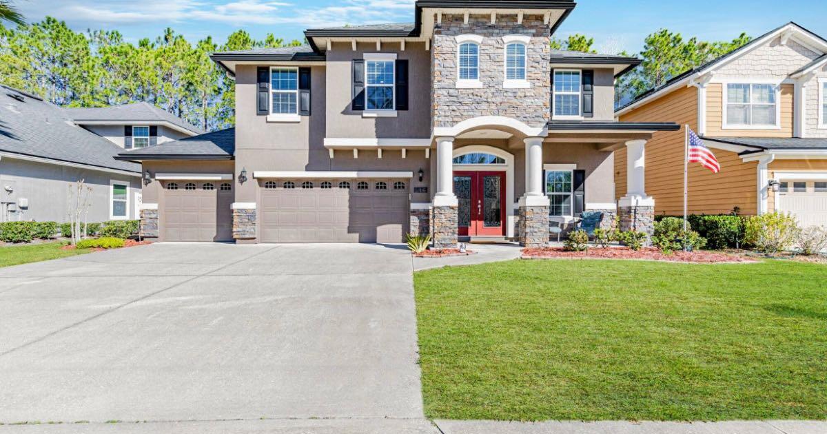 Beautiful home in Durbin Crossing for 704900 in Jacksonville, FL For