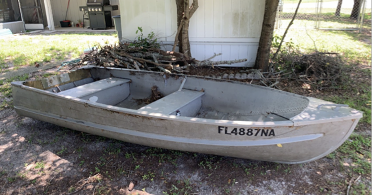 Boat for sale 12ft aluminum vhull for 300 in Ocala, FL For Sale