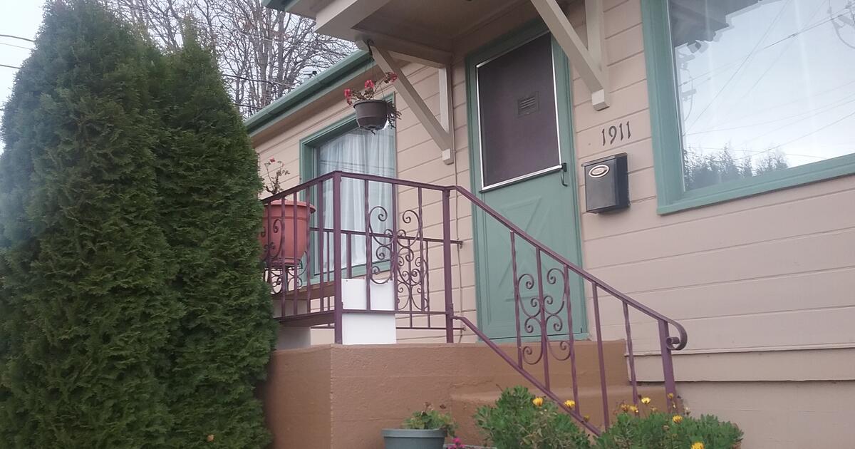 Fully furnished 1 bedroom, utilities included for 1900 in Everett, WA Finds — Nextdoor