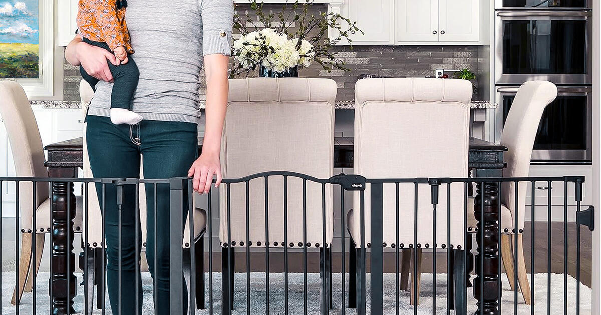 Regalo Deluxe Home Accents Widespan Safety Gate, 74.5" W x 28" H