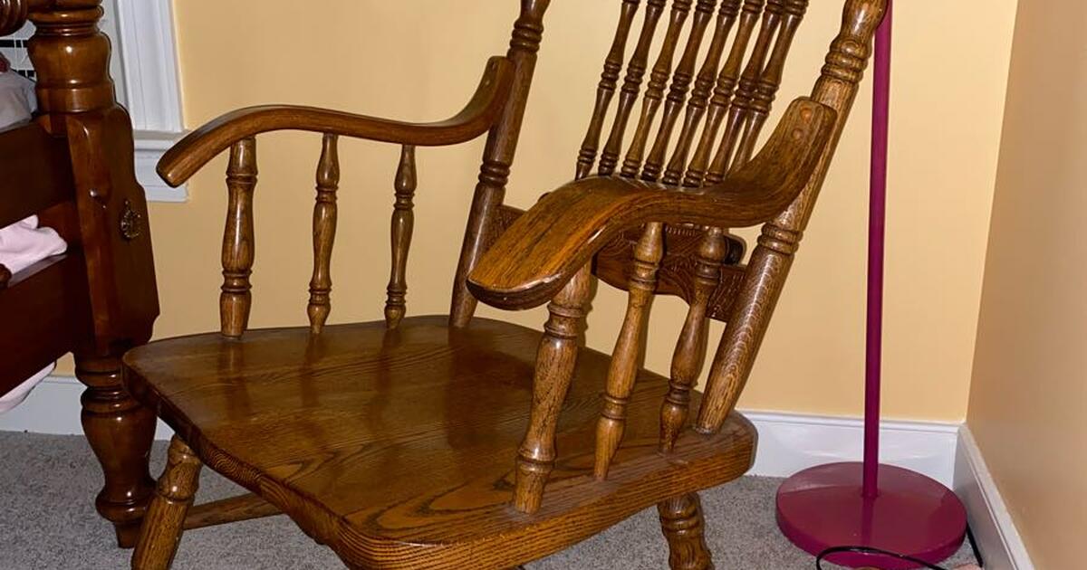 Rocking Chair for 50 in Smithfield, VA Finds — Nextdoor
