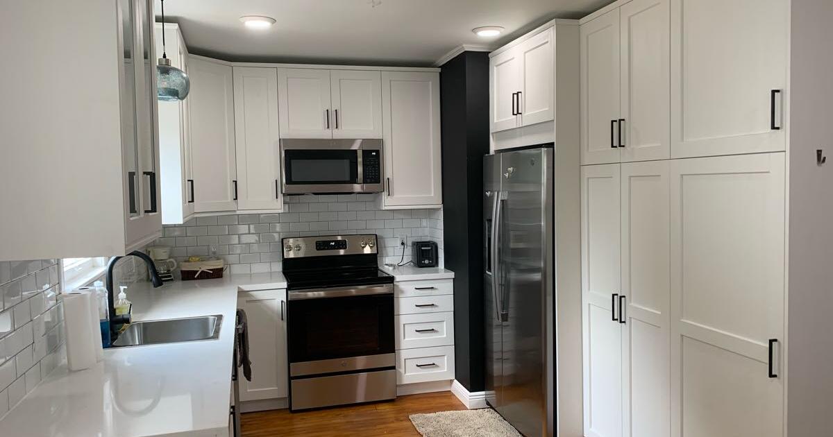 For RENT Fully furnished All Bills Paid Heights Garage Apartment for