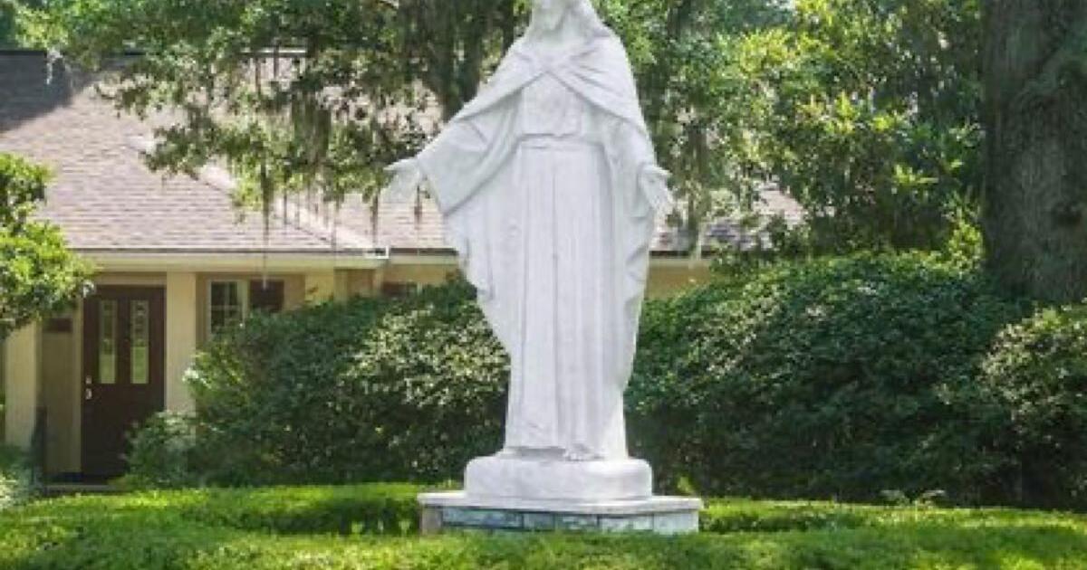 2 Cemetery Plots and Vaults for 2200 in Starke, FL Finds — Nextdoor