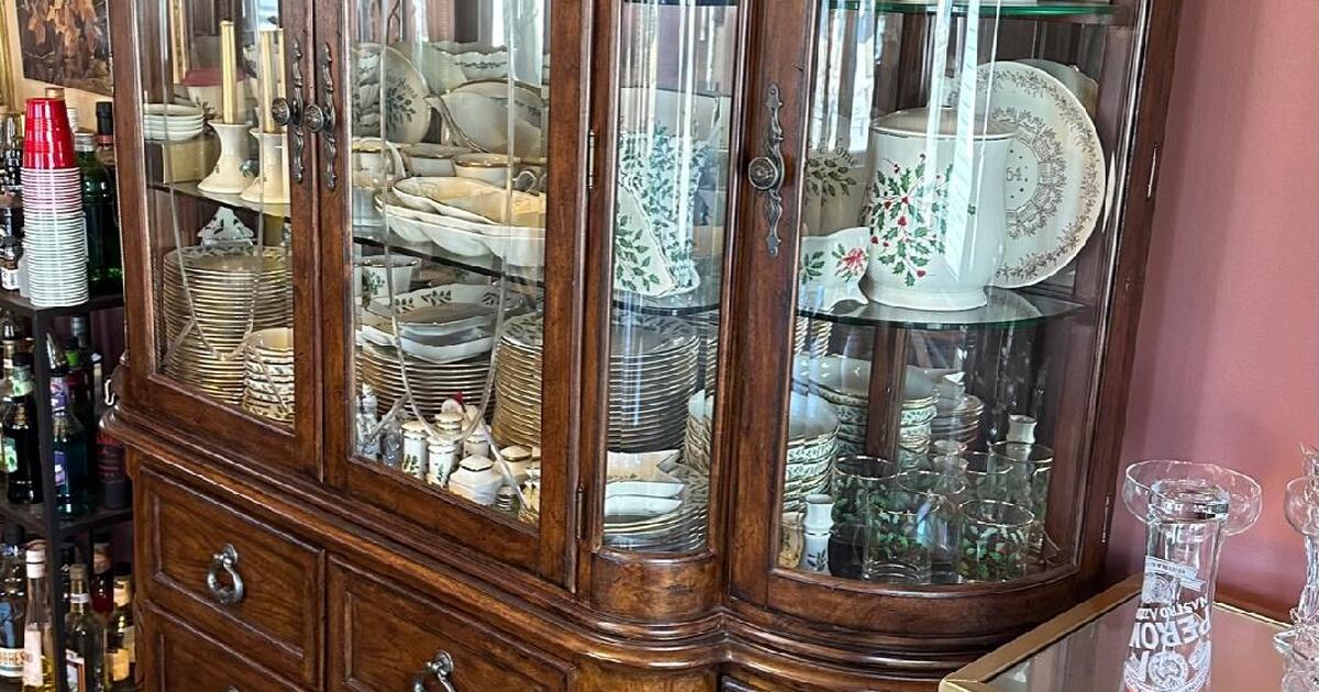 Dining Room Table 6 Chairs and China for 2000 in Elgin, IL