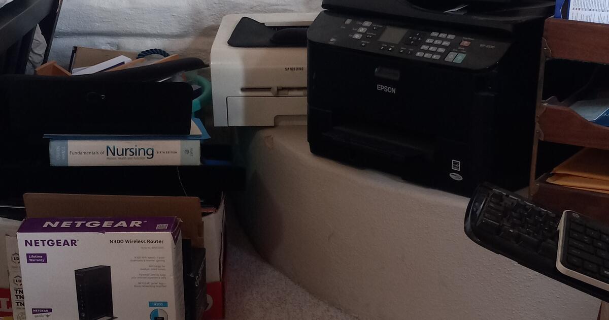 Misc office equipment and supplies for non profit for Free in