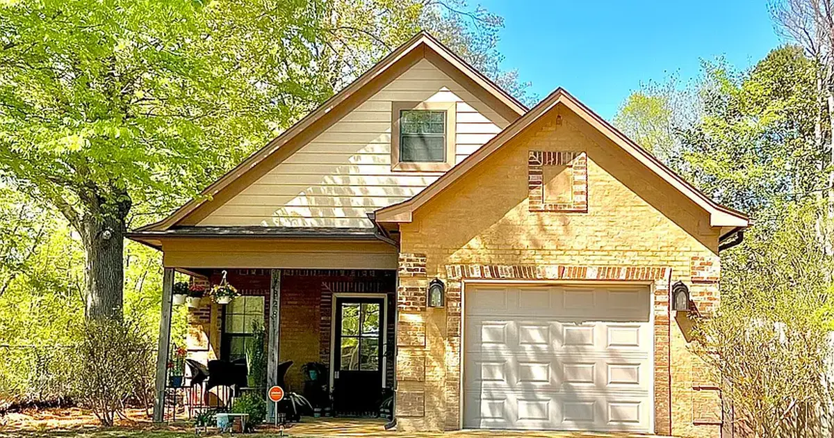 Home for Sale in the Bristow Acres and Joyner Area for 247900 in