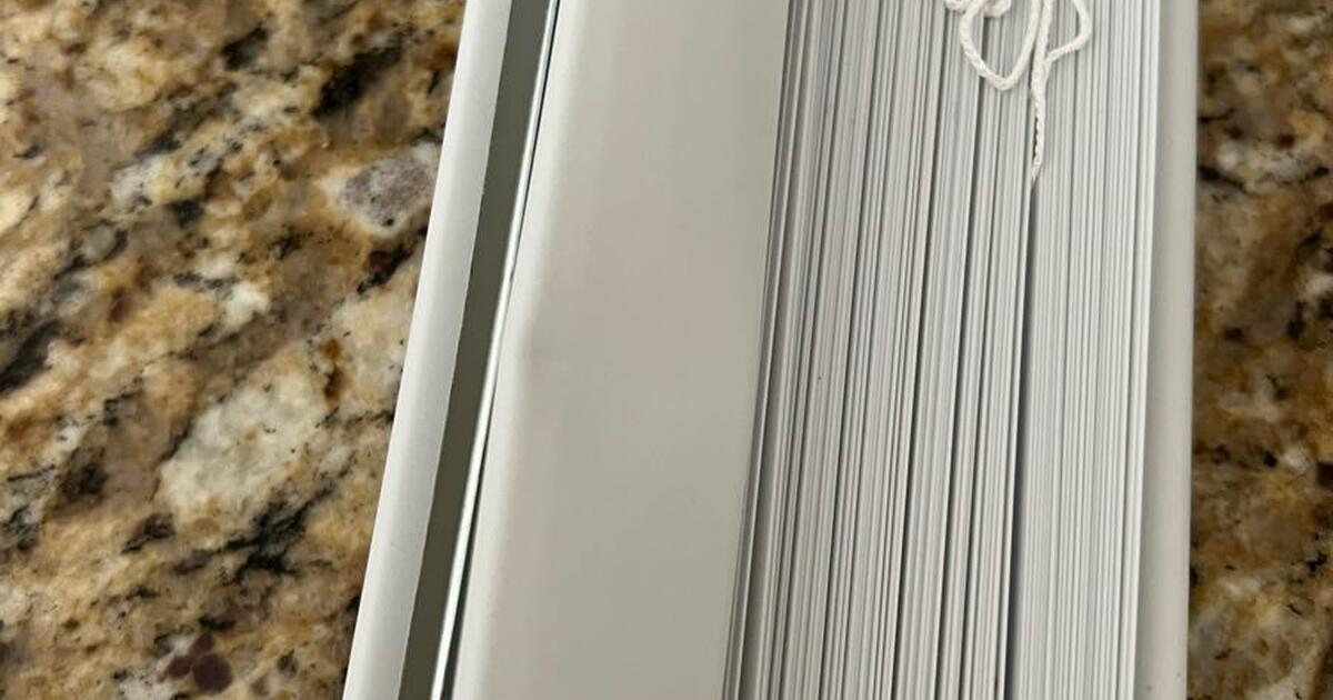 White cordless Mini Blinds NEW IN BOX for 10 in Jupiter, FL For