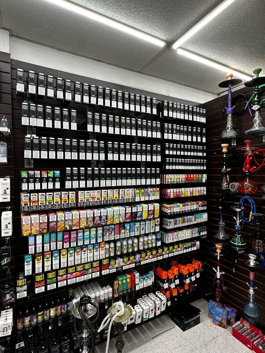 PUFF PUFF SMOKES & VAPE - Spring, TX