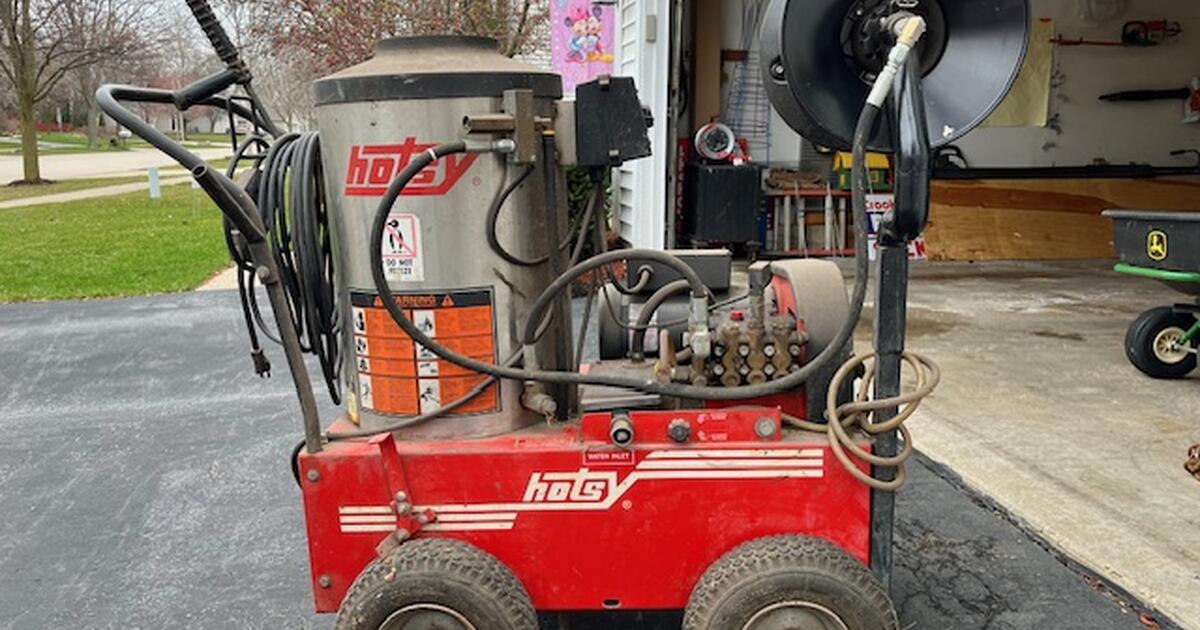 Garage Sale for 10 in Carpentersville, IL For Sale & Free — Nextdoor