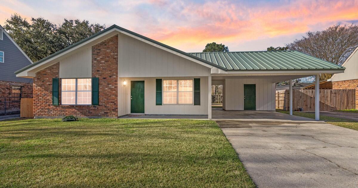 Great Home in Broadmoor for Sale 334 Gerald for 199900 in Lafayette, LA For Sale & Free