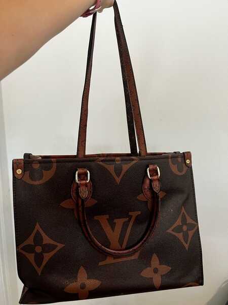 Louis Vuitton Bag & Belt For $500 In San Angelo, TX
