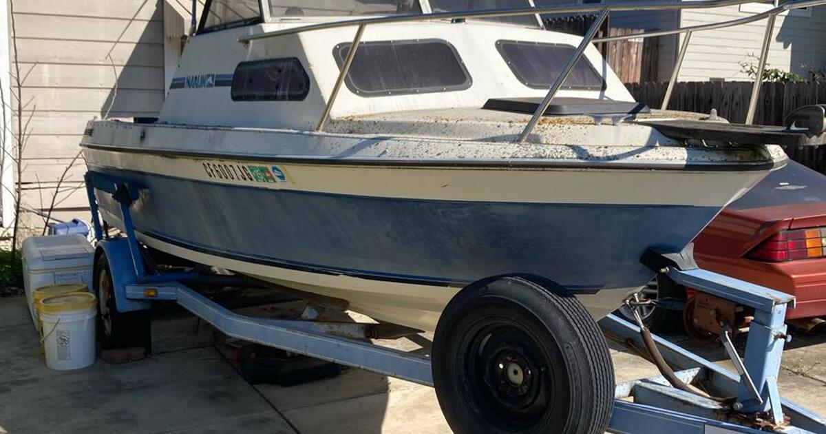 1986 Blue Marlin Cuddy Cabin for 2500 in Fairfield, CA For Sale