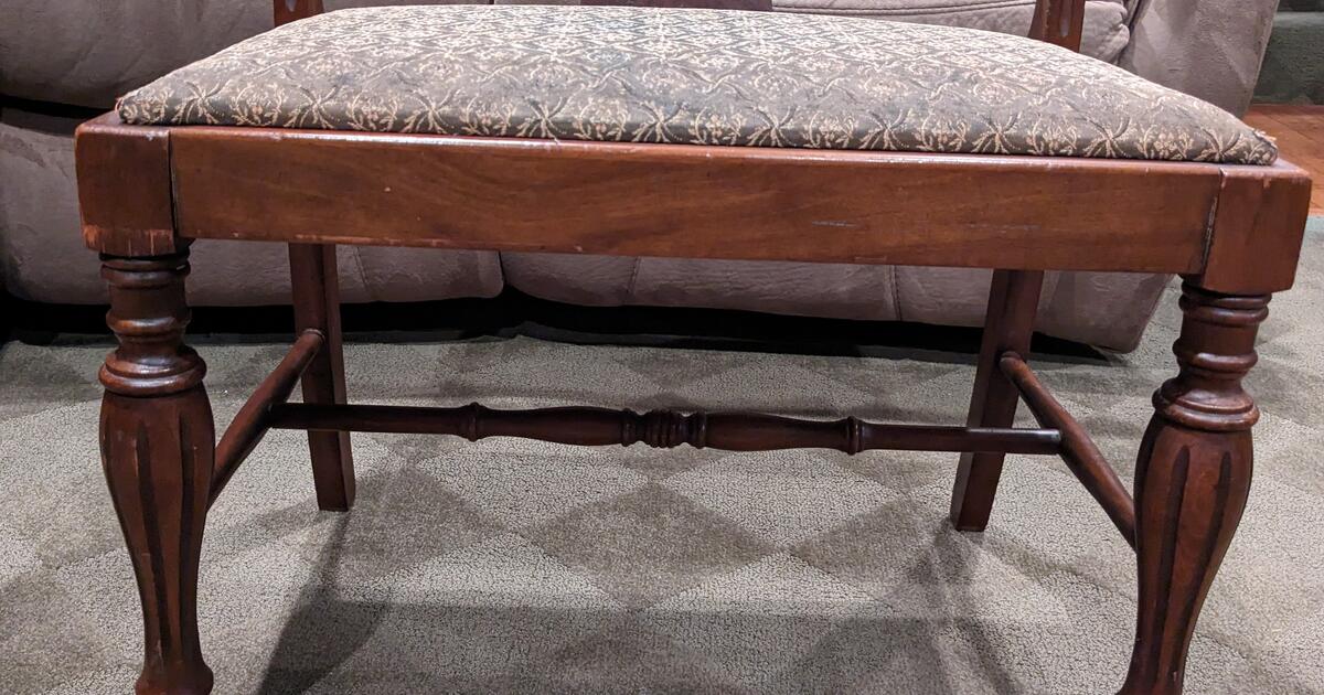 Vintage Vanity Bench for 250 in Minneapolis, MN For Sale & Free