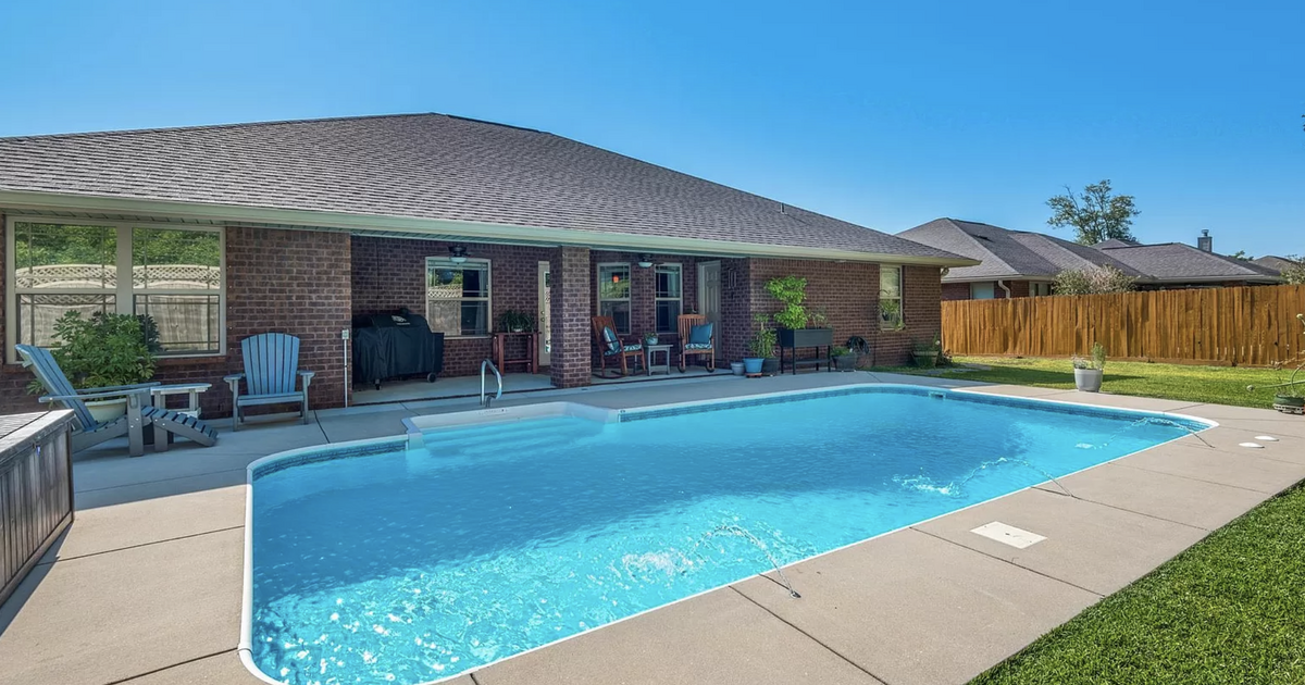 Pace pool home for 419900 in Pace, FL For Sale & Free — Nextdoor