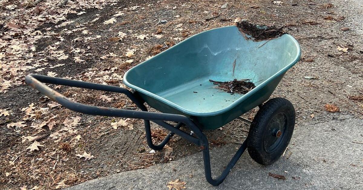 Wheelbarrow for Free in Bolton, MA For Sale & Free — Nextdoor