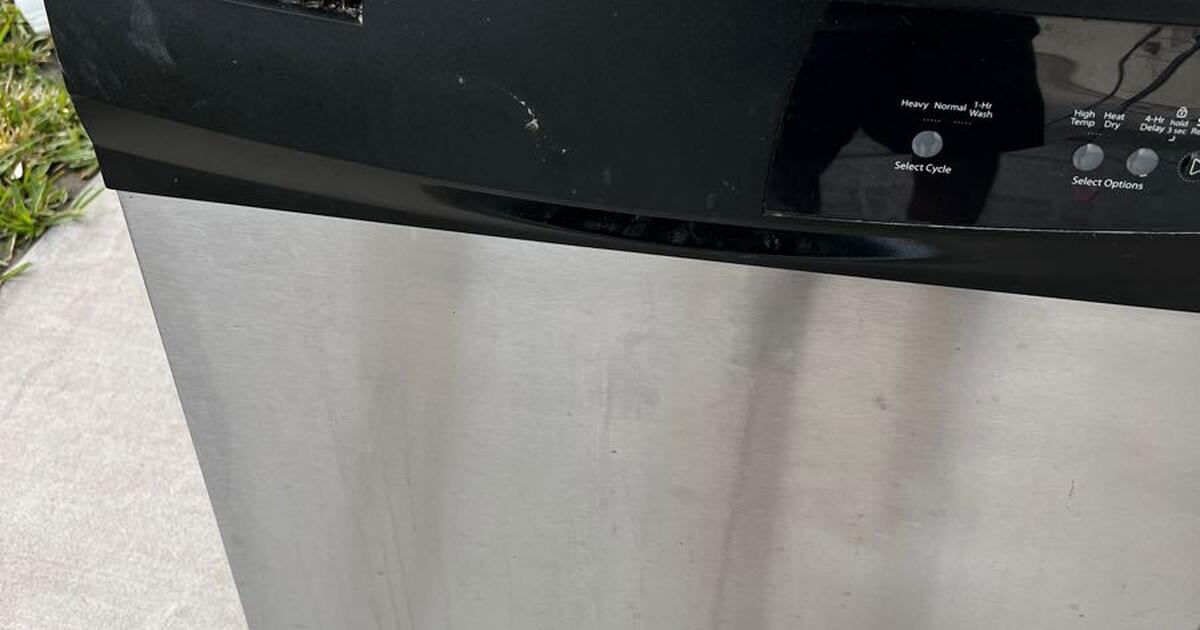 Whirlpool Dishwasher for 30 in Jacksonville, FL For Sale & Free — Nextdoor