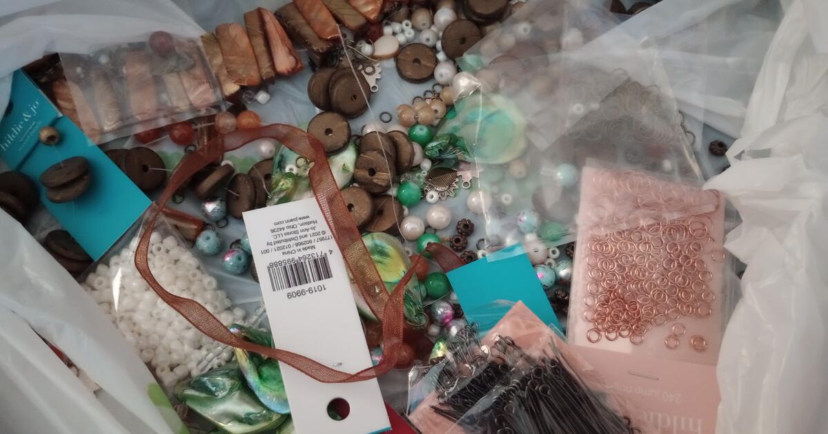 Jewelry making kit/beads/ necessities for 25 in Boise, ID For Sale & Free — Nextdoor