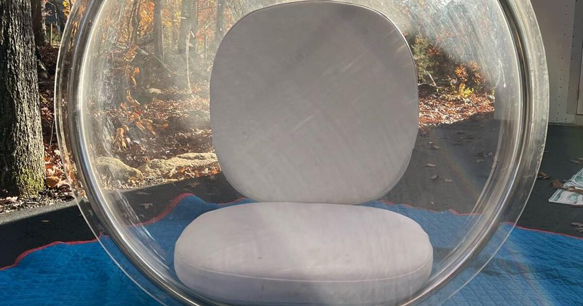 Acrylic Hanging Bubble Chair with, stand, chain, 2x white cushions