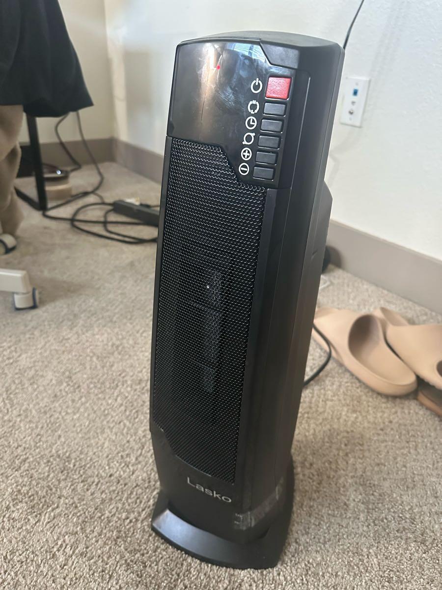 lasko ceramic tower heater ct22835