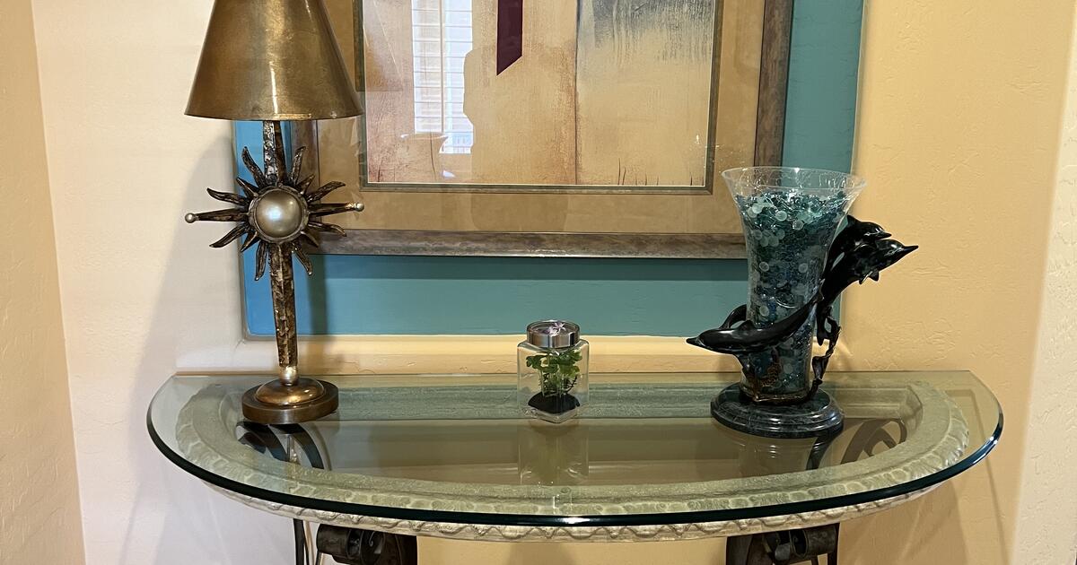 Stone and glass half circle accent table in Eloy, AZ Finds — Nextdoor